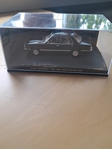 Modellauto james bond 007 - 1:43,