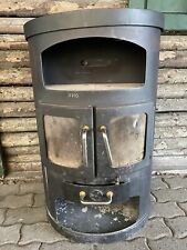 Alter Holzofen Perfekt für Kleine Hütte oder Werkstatt.