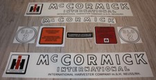 IHC / MC Cormick Traktor Aufkleber Set Logo für DLD 2 DLD2