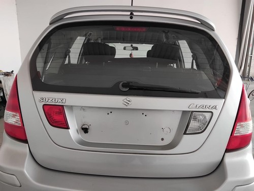 Suzuki liana kombi heckklappe - suzuki,
