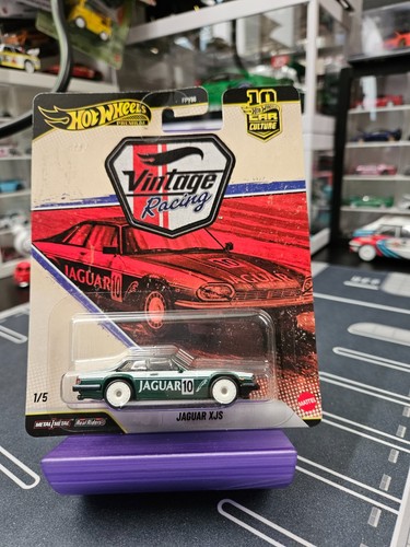 Hot wheels premium - hot,