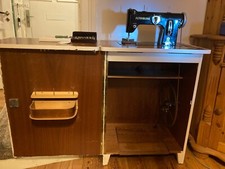 Altenburg Schranknähmaschine