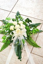 excl. Autoschmuck creme Autogesteck  Hochzeit  Blumengesteck Kunstblumen