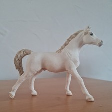 Schleich Pferd Holstein Hengst weiß 