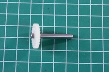 Zahnrad mit 24 Zähnen auf 4mm Achse fixiert für Projektor Ersatzteile NOS W-2666