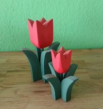 2 handgeschnitzte Holz Tulpen