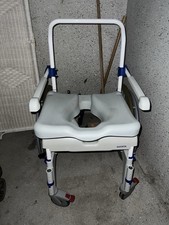 Toilettenrollstuhl Duschstuhl