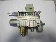 JUNKERS GASVENTIL 8747003009 8747003749 KESSEL Neuwertig aus Insolvenz