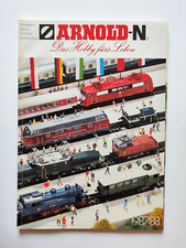 Zwei Kataloge Arnold Spur N