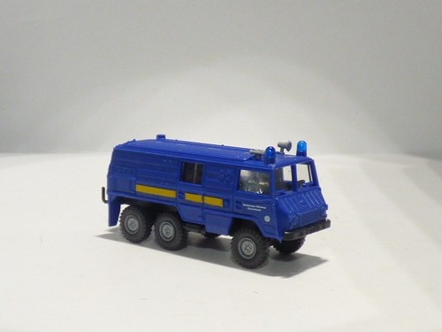 Roco thw steyr puch - 1:87,