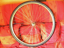 KOMPLETTES ALU-VORDERRAD INKLUSIVE BEREIFUNG  28 ZOLL GENERALÜBERHOLT