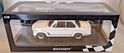 Minichamps bmw 2002 - 1:18, turbo