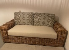 Schönes Sofa