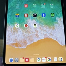 ipad pro 13 2024 M4 256 GB ram