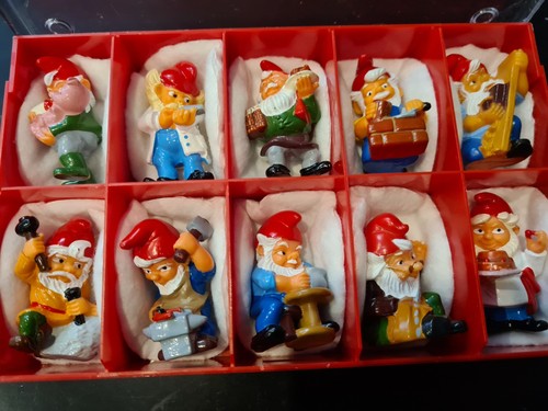 Eier figuren konvolut - Ü-eier,
