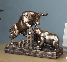 Stier und Bär Skulptur Statue