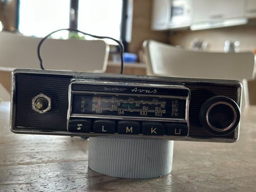 Becker avus autoradio - -,