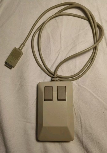 Commodore amiga 2000 - 🎙,