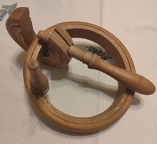 Stickrahmen mit Tischhalterung