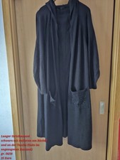 langer Strickmantel
