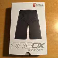 SQ lab SHORT ONE OX GR M NEU