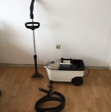 Kärcher Puzzi 100  Teppichreiniger Waschsauger mit Bodendüse