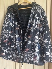 Damen Wende Steppjacke schwarz u. schw.bunt , umlaufender RV