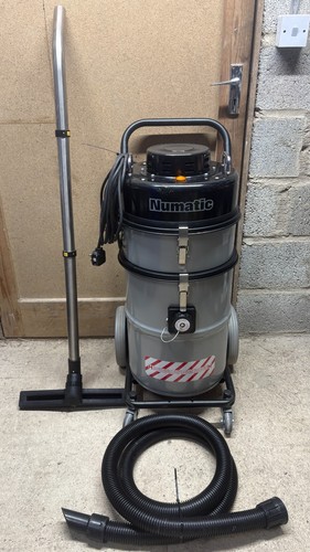 Numatic gefahrstaubsauger ruß - numatic,