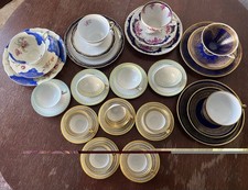 Konvolut 33 tl. Sammeltassen