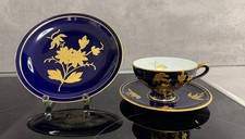 Porzellan 3-tlg Sammeltasse