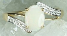 NEW Genuine Solid 9CT Yellow Gold Real Natural Opal & Diamond Ring. Size P 1/2