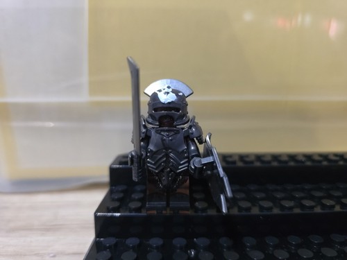 Uruk hai minifigur - uruk-hai,