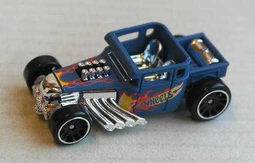 Hot wheels bone - wheels, shaker