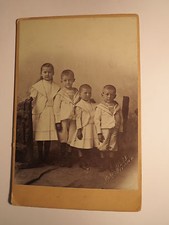 Prag - 4 kleine Kinder - 2