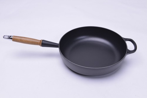 Aus meiner creuset sammlung - aus,