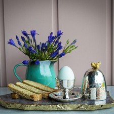 Eierbecher Bienenkönigin