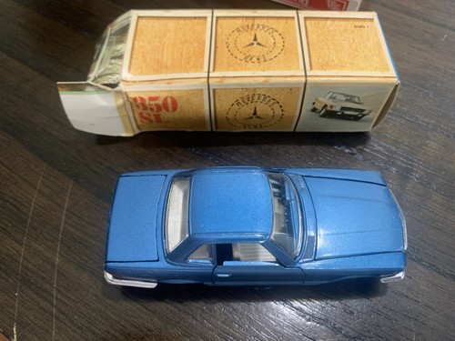 Vintage mercedes benz - mercedes-benz, sl