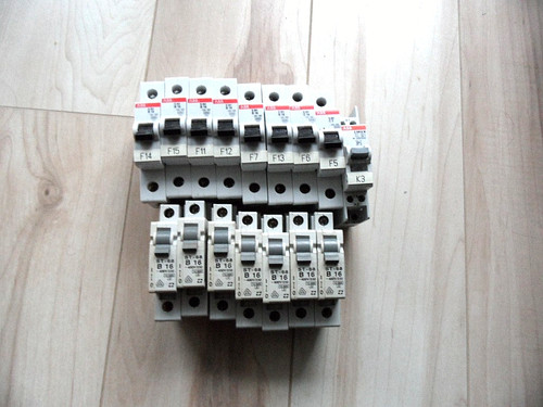 Schutzschalter 259 r 10 - +, e