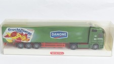 W 528 - Wiking H0 1:87 - 528 02 43 Kühlkoffer-Sattelzug (MB Actros) Fruchtzwerge