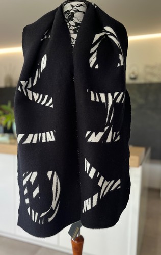 Neu givenchy reg 310 - givenchy, reg.€310,-