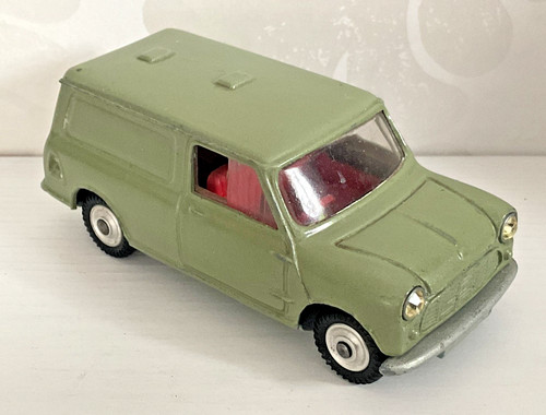 Corgi original 450 austin - 450,