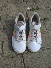 Adidas Court Größe 32