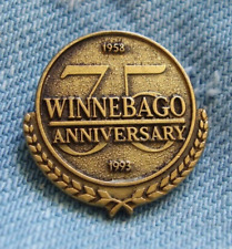 Pin Winnebago 35 Jahre Wohnmobile Wohnwagen Wohnauflieger Forest City Iowa USA 