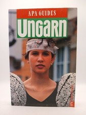 Ungarn hrsg. von Marton Radkai. Fotogr. von Hans-Hosrt Skupy u.a. Red. Dieter Vo