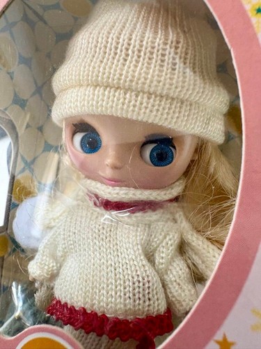 Petite blythe pbl skate - petite, pbl-25