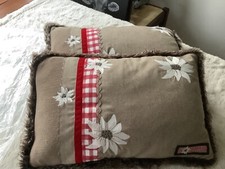 2 Kissen, Dekokissen,  Edelweiss, Chaletstil, Alpin, mit echtem Fell, Alpenstil