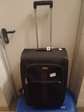 Koffer Titan mit Rollen schwarz sehr viel Platz keine Hartschale leicht 