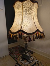 Alte Vintage Tischlampe