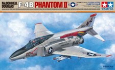 TAMIYA F-4B Phantom II