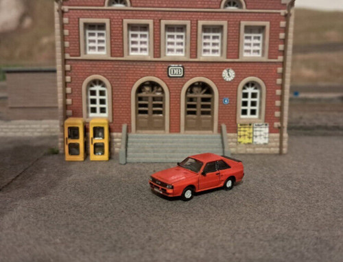 Audi quattro auto pkw - auto,, 1:120